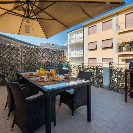 Altido Apt For 8 With Huge Terrace In Old Town Of וירג'יו מראה חיצוני תמונה